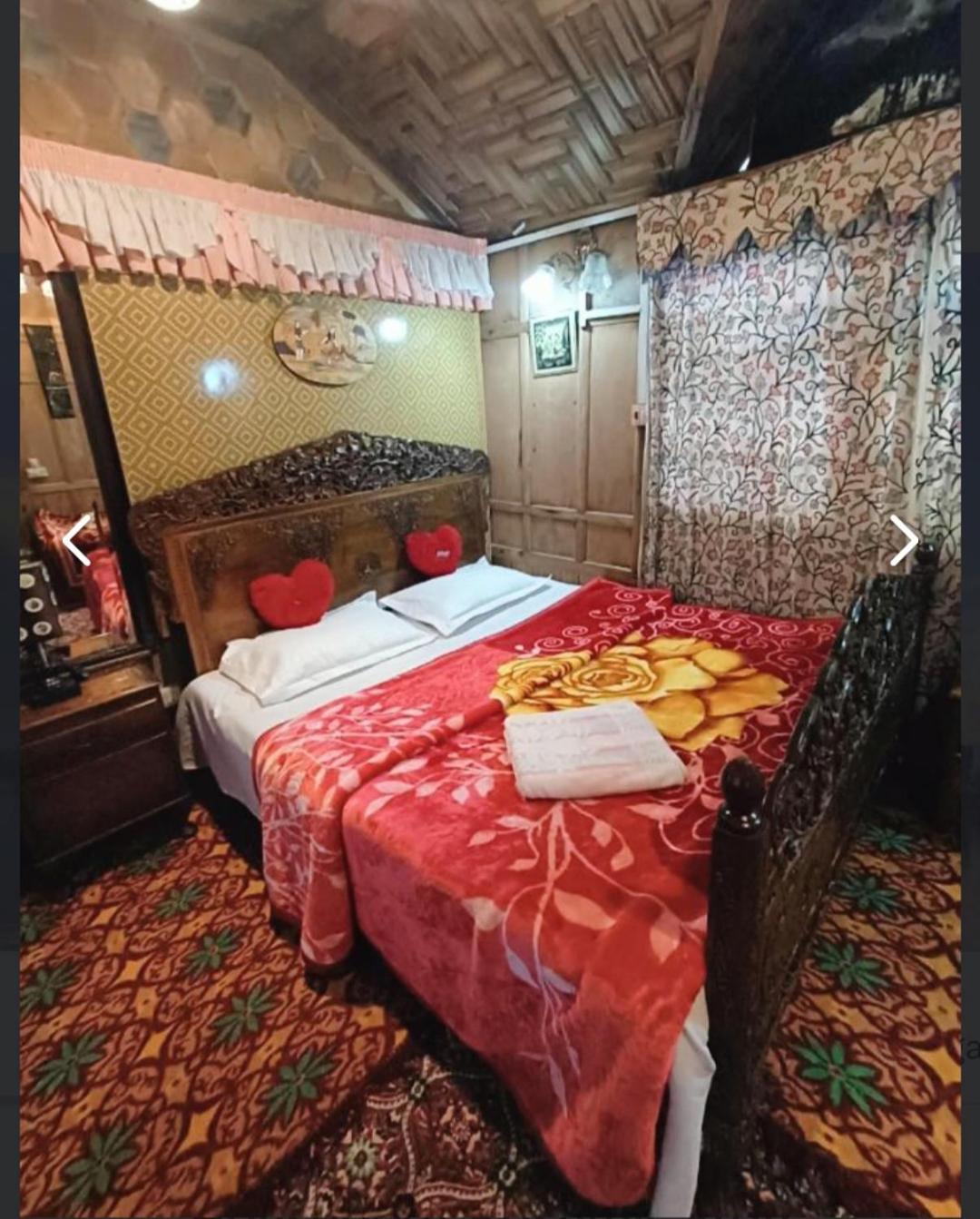 Hotel New Minar Group Of Houseboats Srīnagar Exteriér fotografie